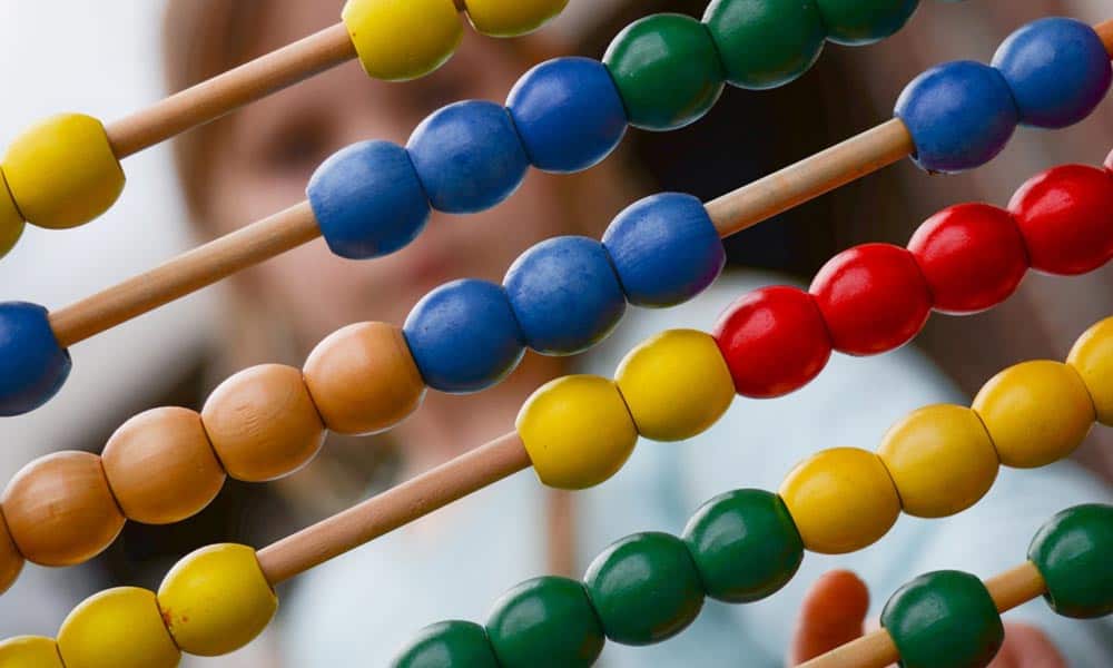 Juguetes Montessori: cómo hacer del juego todo un aprendizaje